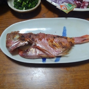 ズボラおつまみ☆フライパンで簡単☆赤魚の塩焼き